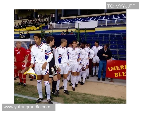 老七究竟是谁足球明星背后的故事与成就揭秘