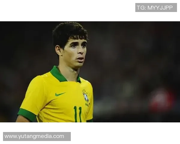 足球明星与黑色魅力的完美结合揭秘他们背后的故事与成就 足球明星与黑色魅力的完美结合揭秘他们背后的故事与成就